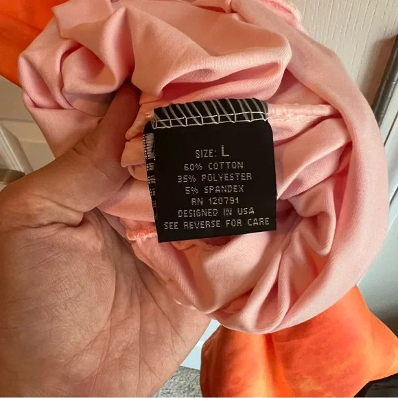 TRUE ROCK Orange Romper Size Large - Picture 4 of 4